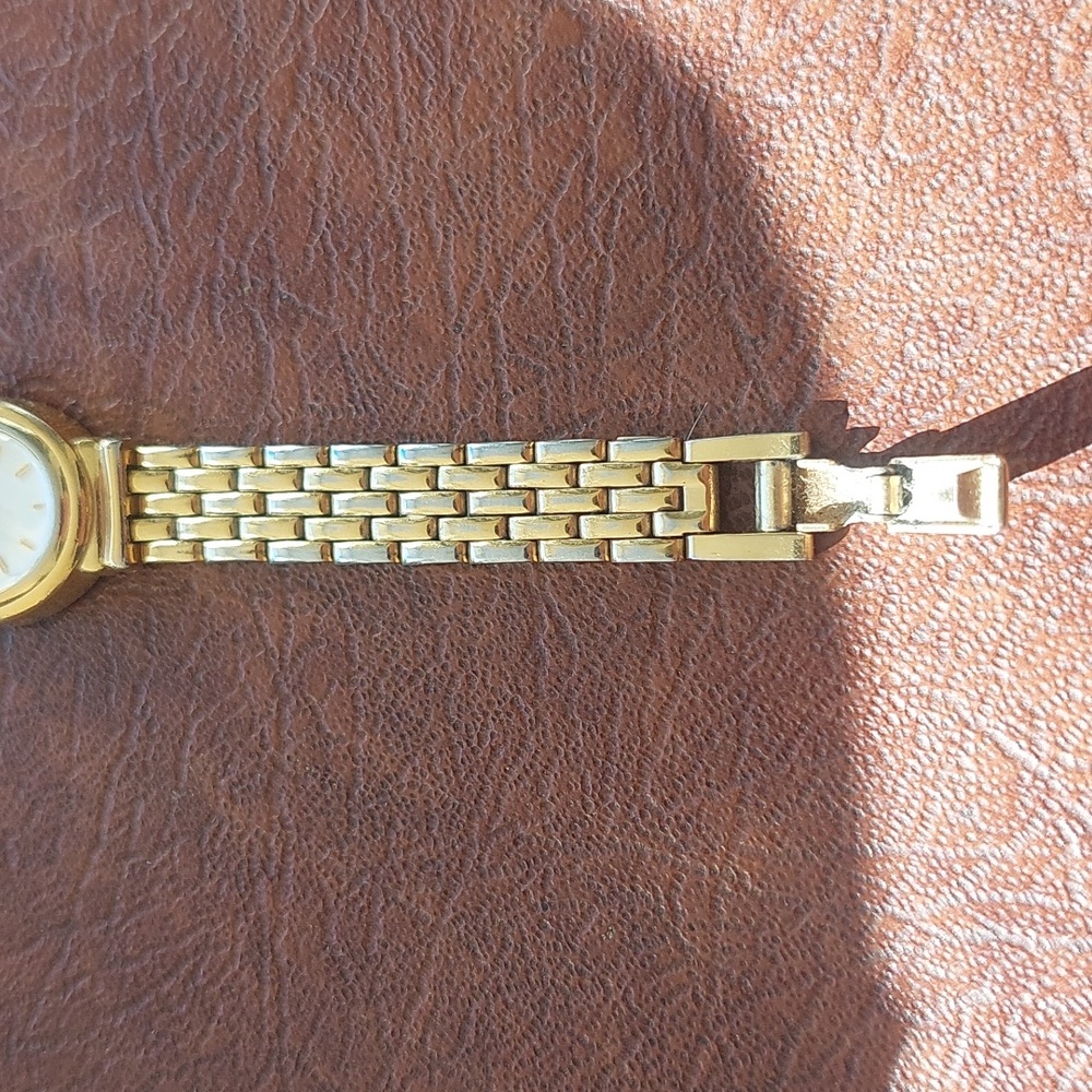 Bulova Gold Women's Watch - Picture 4 of 13